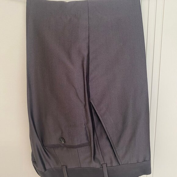 Custom-Tailored Classic Silver Grey Tuxedo - Picture 8 of 16